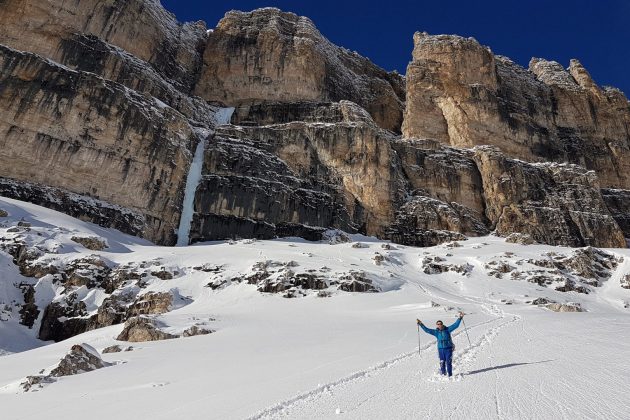 Half day snowshoe excursion at Pordoi Pass