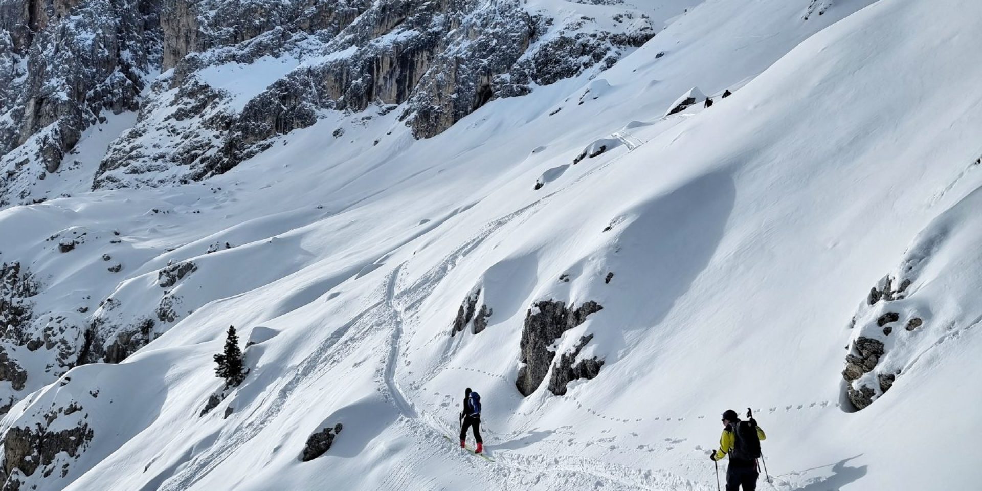 Sci alpinismo sulle cime più belle delle Dolomiti