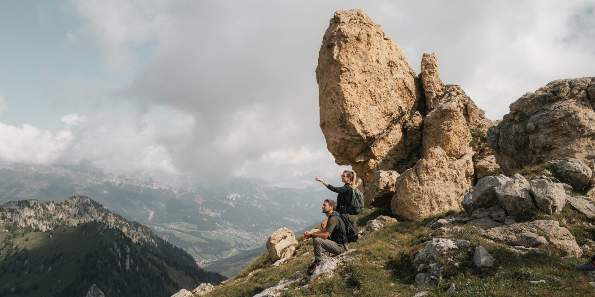Among ridges and views – The Manarin trail at Alpe Lusia