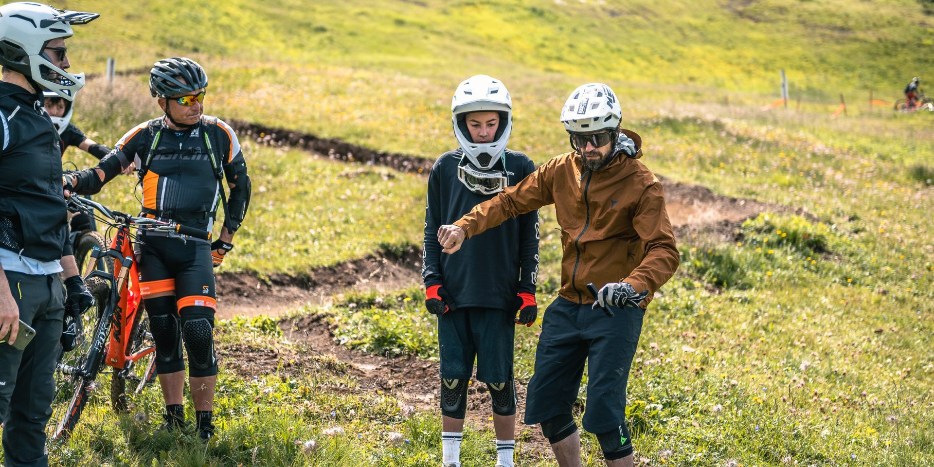 Technical lesson in park or on single trails