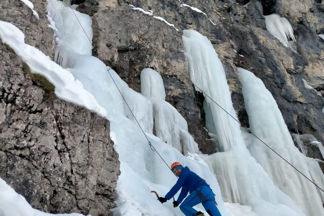Corso di arrampicata su ghiaccio